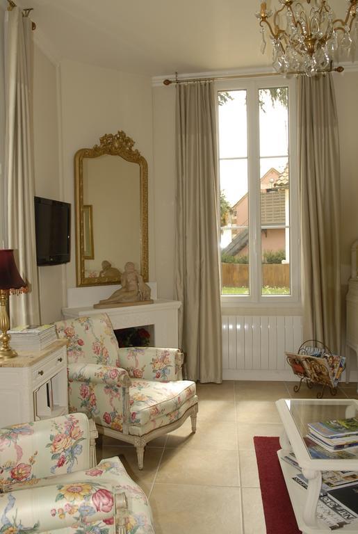 La Grande Maison Bed and Breakfast Bergerac Exteriör bild